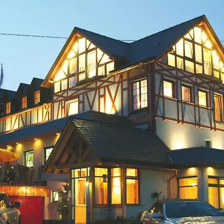 Westerwaelder Hof Szálloda 3*