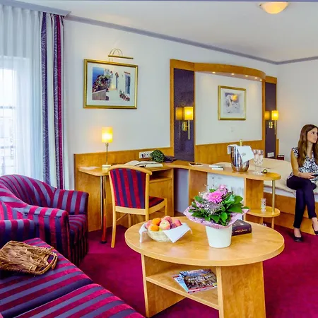 Westerwaelder Hof Hotel 3*